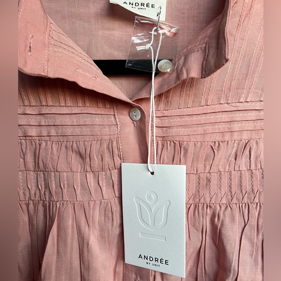 NWT Light Pink Blouse - Picture 3 of 4